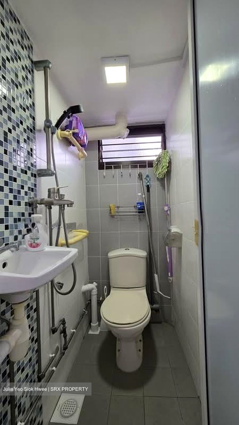 Blk 214 Lorong 8 Toa Payoh (Toa Payoh), HDB 4 Rooms #608549531